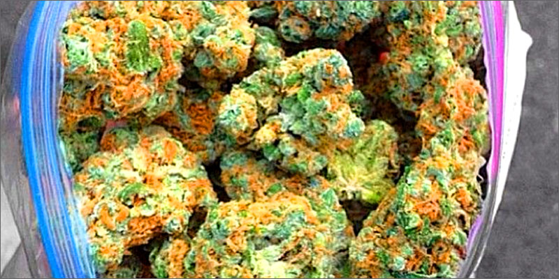 bagofweed What To Get Your Significant Stoner For Valentines Day