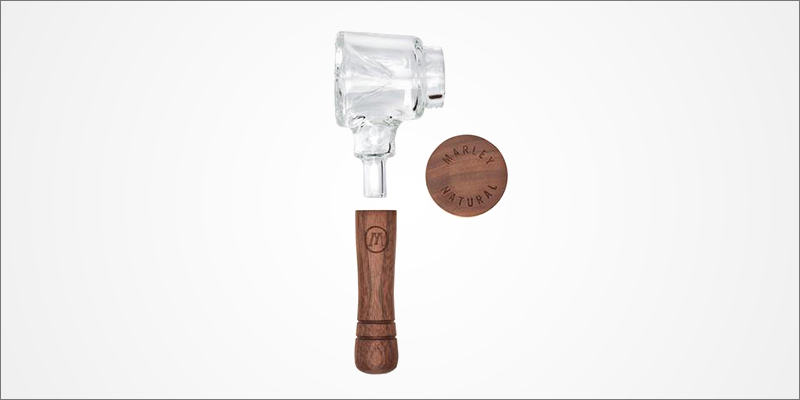 Bongs vs Pipes 1 Bongs VS Pipes: Which Is The Best Option For New Smokers?