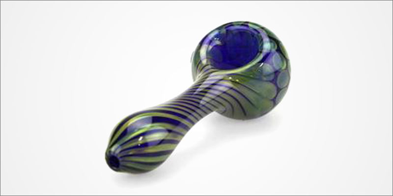 pipes 1 Bongs VS Pipes: Which Is The Best Option For New Smokers?