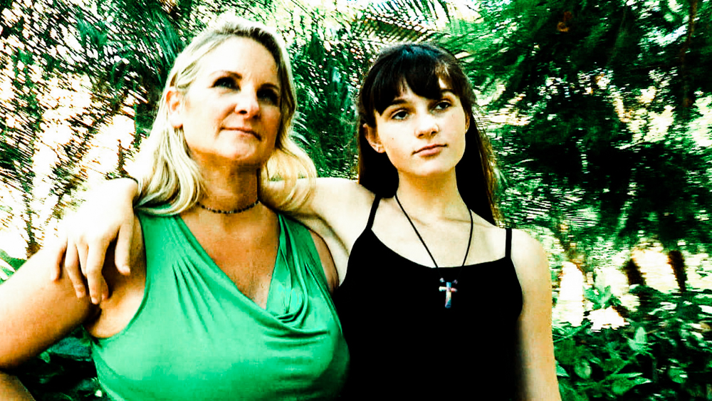 This Mom Told Dr. Phil That She Smokes Weed With Her 14 year old 1 of 2 Why this mom loves smoking weed with her 14 year old daughter