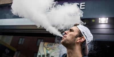 The 5 Best Portable Vapes For Smoking Anywhere, Anytime The 5 Best Portable Vapes For Smoking Anywhere, Anytime