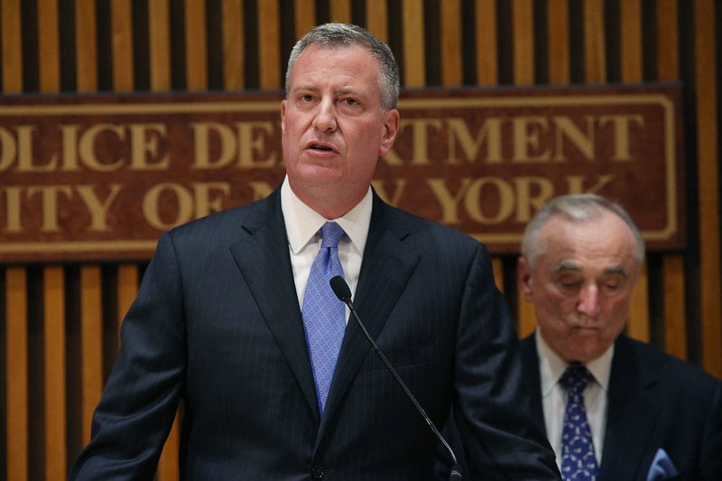 1 New Yorks DEA Chief Tells Mayor de Blasio Marijuana Arrests Will Continue New Yorks DEA Chief Tells Mayor de Blasio Marijuana Arrests Will Continue