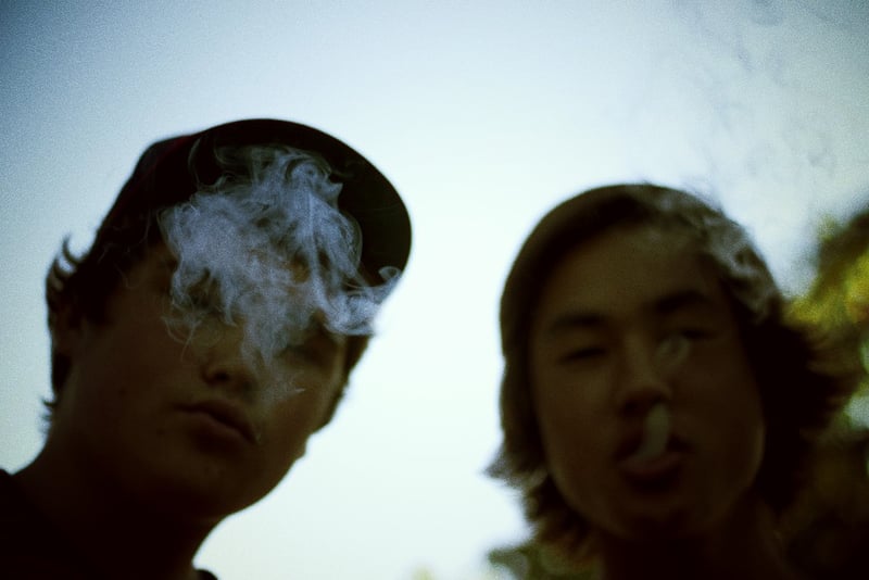 Young people are more likely to try weed first before alcohol2 More Young People Are Trying Weed Before Alcohol: A Study